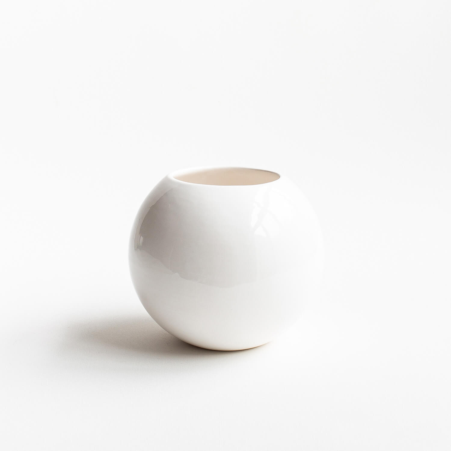 Maceta Esfera – Blanco